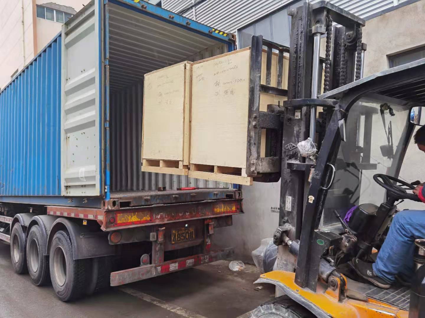 AED4C025DBFD2CF92CB9F2CE0659D828